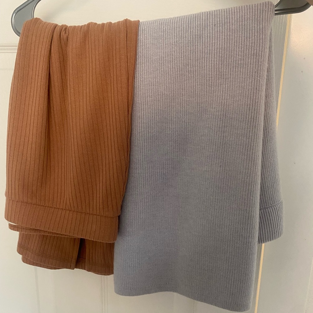 Bundle of NWT A&F skirts sz L